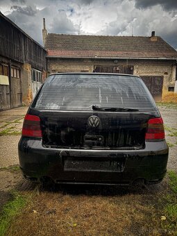 VW GOLF IV 2.3 V5 110 kW AGZ - 3