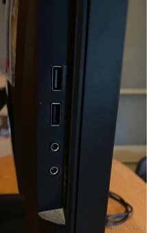 32" MSI Optix MPG321UR-QD s Quantum Dot/3 840 × 2 160/144Hz - 3