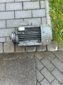 Elektromotor - 3
