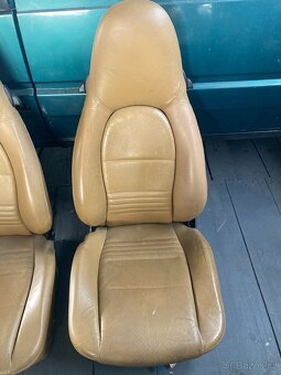 Porsche 911 996 přední sedačky, zadní sedáky a opěrky - 3