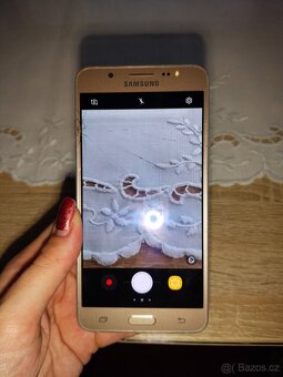 Samsung Galaxy J5 - 3