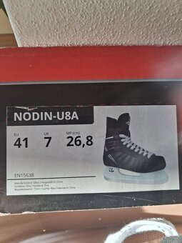 Prodám lední brusle CROWNED NODIN - 3