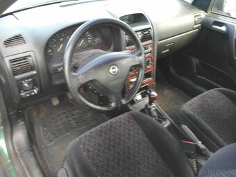Opel astra 1.6i - 3