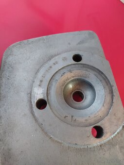 Hlavy ČZ 250 Smolík - 3