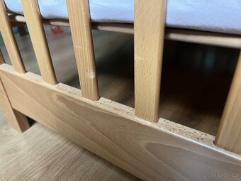 Dětská postýlka + matrace a prostěradla - 3