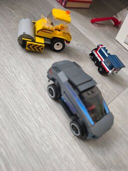 Různé hračky pro děti 2-6 let - 3