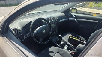 ŠKODA OCTAVIA II 2.0FSI 4X4 - 3