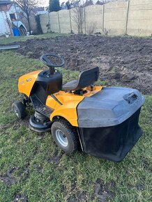 Prodám zahradní sekací traktor Stiga - 3