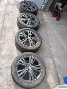 Kola vw touareg 275/45/19 - 3