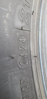 10ks pneu zimní 215/70 R15c - 3