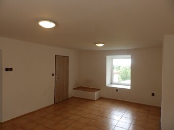 Pronájem, byt 1+1, 38 m2, Zbraslavice - 3
