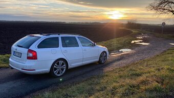 Škoda Octavia 2 RS Tsi DSG - 3