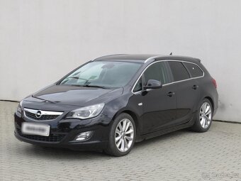 Opel Astra 2.0CDTi , 118 kW nafta, 2011 - 3