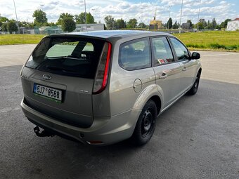 Ford Focus 1.6TDCi 66kW 2010 klima EcoSport - 3