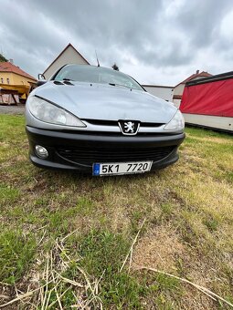 Peugeot 206 - 3