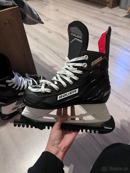 Brusle na led Bauer - 3