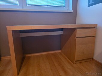 Psací stůl IKEA MALM - 3
