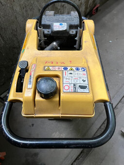 Vibrační deska Wacker Neuson DPU 3750 Hts rok 2014 - 3