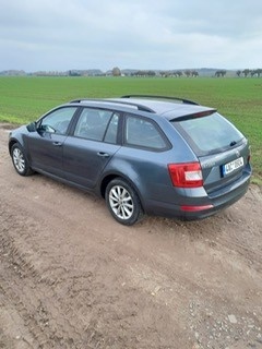 ŠKODA OCTAVIA 3 TDI COMBI - 3