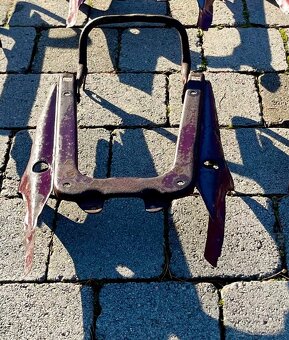 Jawa ČZ 125 175 kývačka - podsedlový rámeček - 3