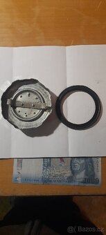 Jawa víčko nádrže - 3