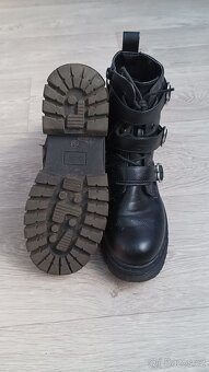 Dívčí boty - 3