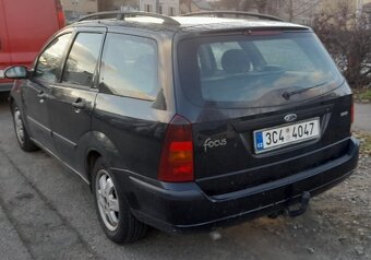 Ford Focus 1,8 TDDi - 3