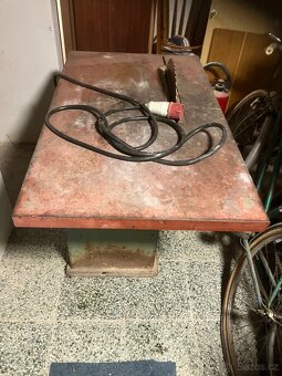 Prodám stolní pilu KPE 400/380 - 3