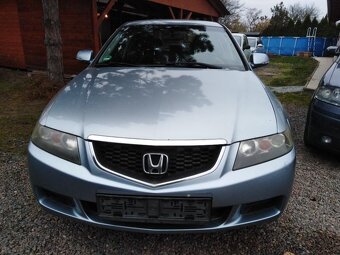 HONDA ACCORD 2,2iCTDi NAFTA 103 KW - 3