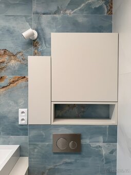 Skříňka koupelna wc - 3