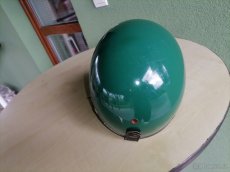 Retro helma - 3