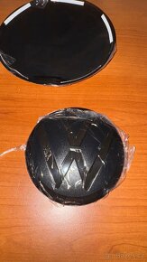 Kryt znaku VW Taigo , Tcross černý mat - 3