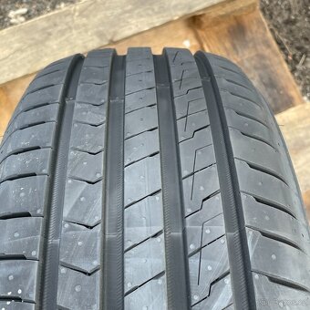 Uplně nové letní pneu 215/60 R16 99V XL Sailun - 3