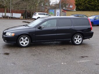 Volvo V70 2.4 D5 Combi r.v.2006 (stk:12/2026) 136 kw - 3