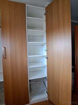 šatní skříň PAX - 3
