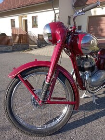 Jawa 350 pérák - 3