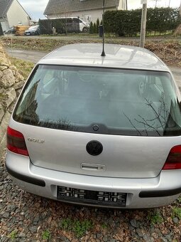 Golf 4 rv99 1,4 16v - 3