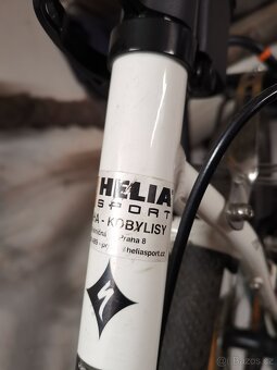 Dámské trekové kolo Specialized - 3