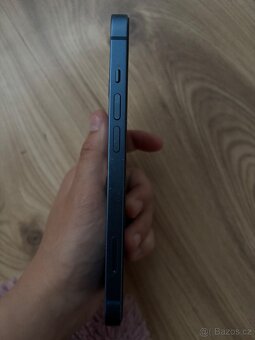 Apple iPhone 13 128gb, modrý - 3