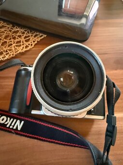 Nikkon f65 - 3