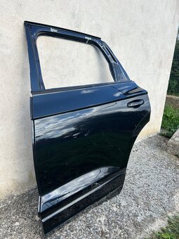 Levé zadní dveře VW touareg 760833311A - 3