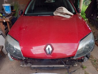 Renault Laguna - 3