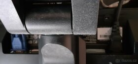 prodám LCD 2 ks monitor HP 19" - 3