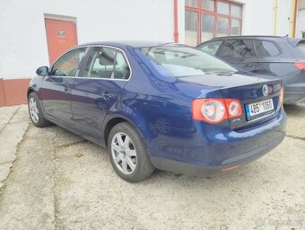 VW Jetta, 2006, 1,6 benzín 75 kW, 2. majitel ČR - 3