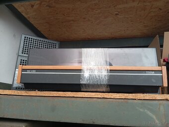 Tesla Moderato 1037A, Tesla NC430 - 3