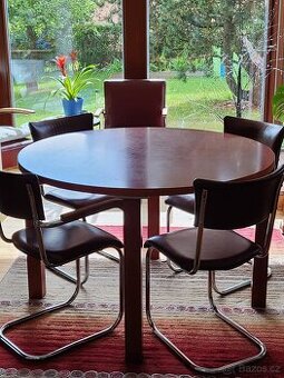 Prodám kulatý jídelní stůl – průměr 120 cm - 3