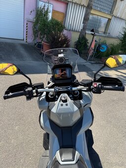 Honda X-ADV 750 - 3