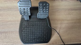 Volant a pedály - THRUSTMASTER: Ferrari Racing Wheel - 3