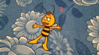 Metrážový koberec VČELKA MÁJA 5.85m×3.84m - 3