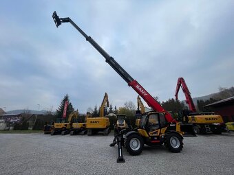 Teleskopický manipulátor SANY STH1840 - 3